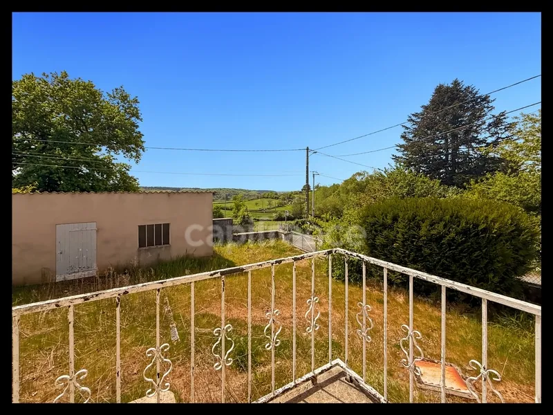 Aed - Rustic House with Balcony in Saint-Vallier