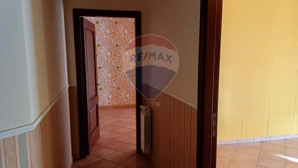 hallway_entrance