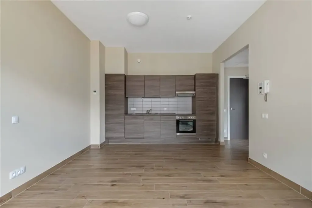Cuisine - Appartement avec Vue Est et Garage à Grobbendonk
