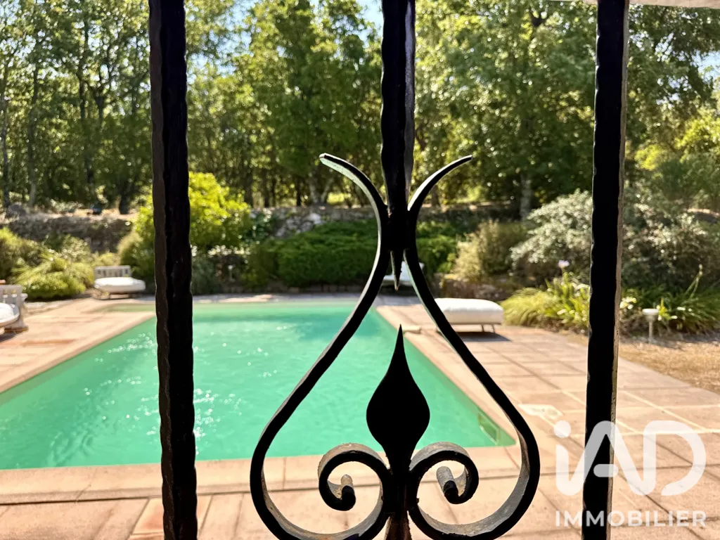 Piscine - Maison de Campagne avec Piscine à La Garde-Freinet