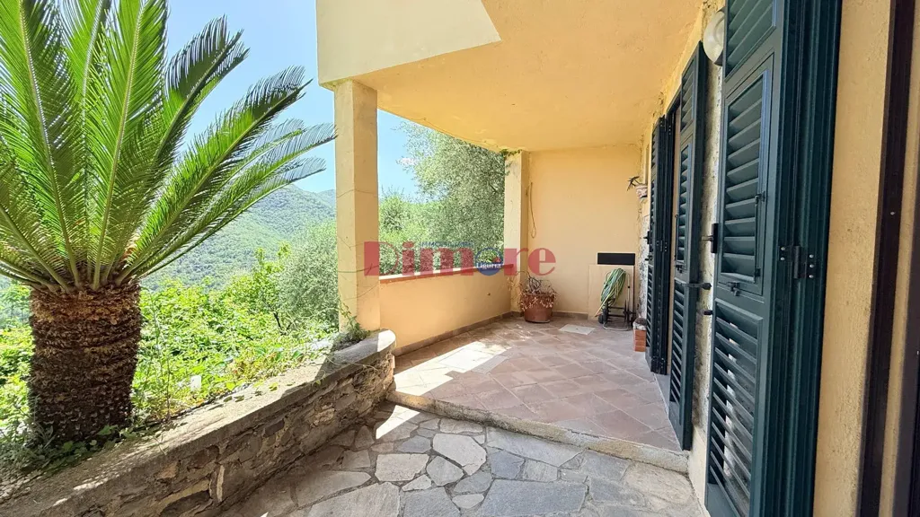 Terrasse - Restored Stone Villa with Open Valley View in Casanova Lerrone