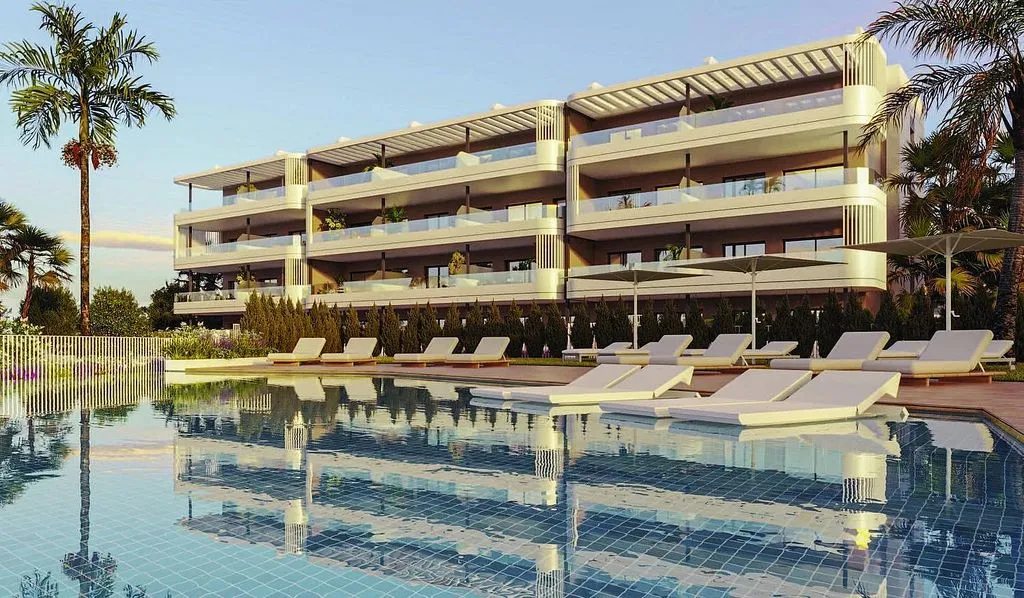 Bassein - 3-Bedroom Apartment with Pool in Torrevieja