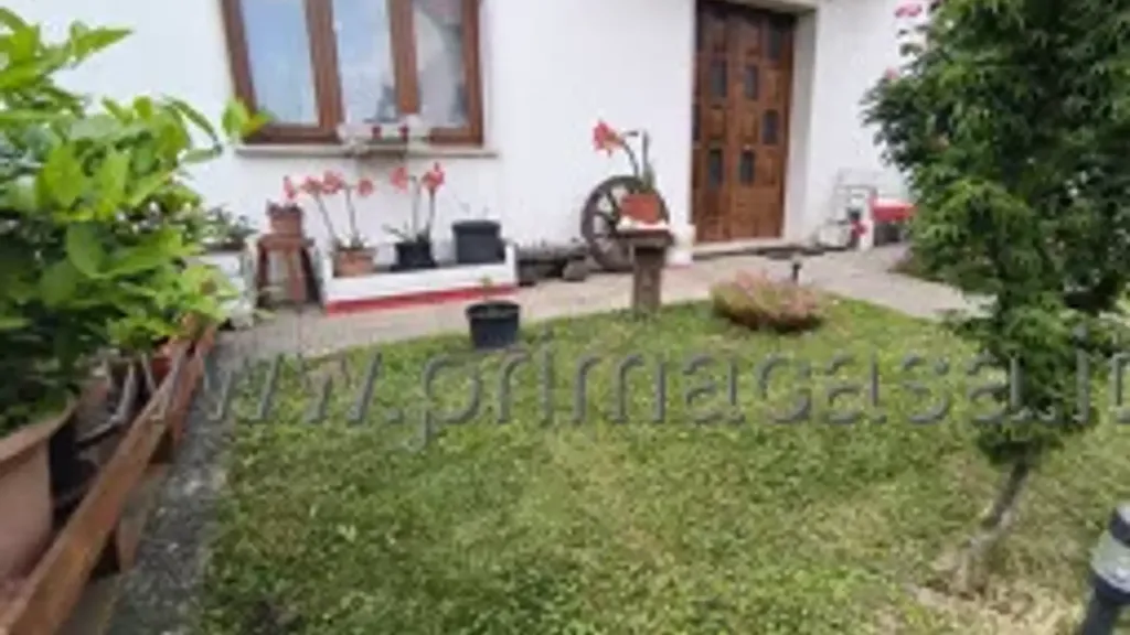 Jardin - Terraced Villa with Private Garden in Noale