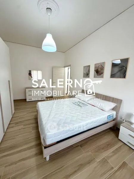 Chambres - Modern Flat with Balcony in Salerno Centre