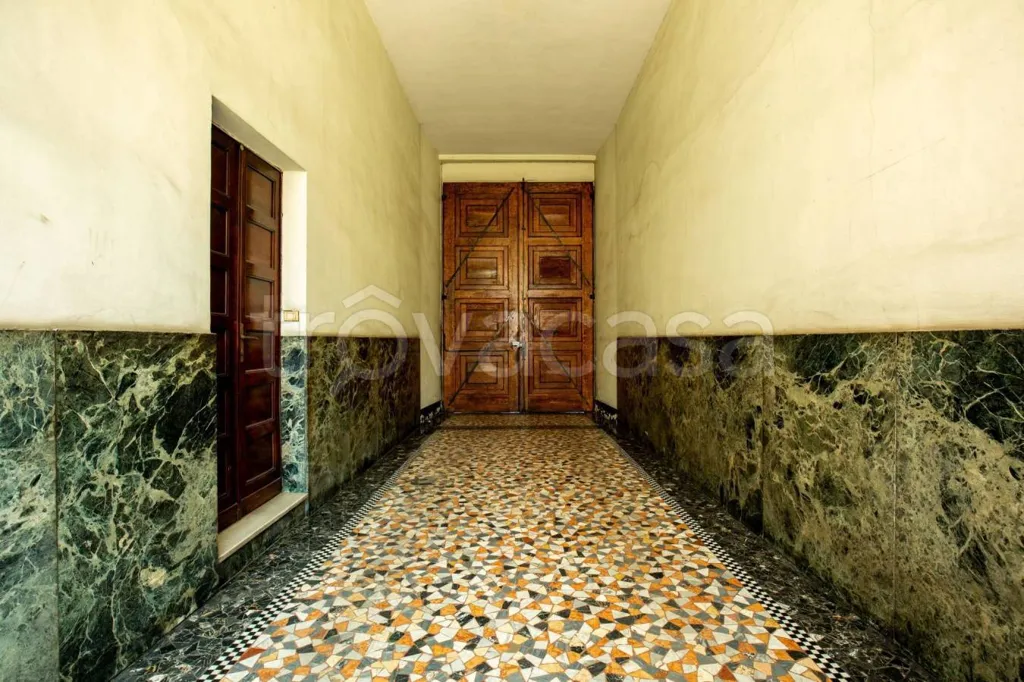 Esik - Spacious 2-Bedroom Apartment in Torino