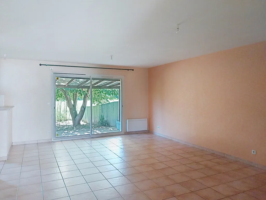 Elutuba - Contemporary House with Garden near Libourne