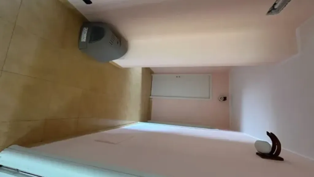 hallway_entrance
