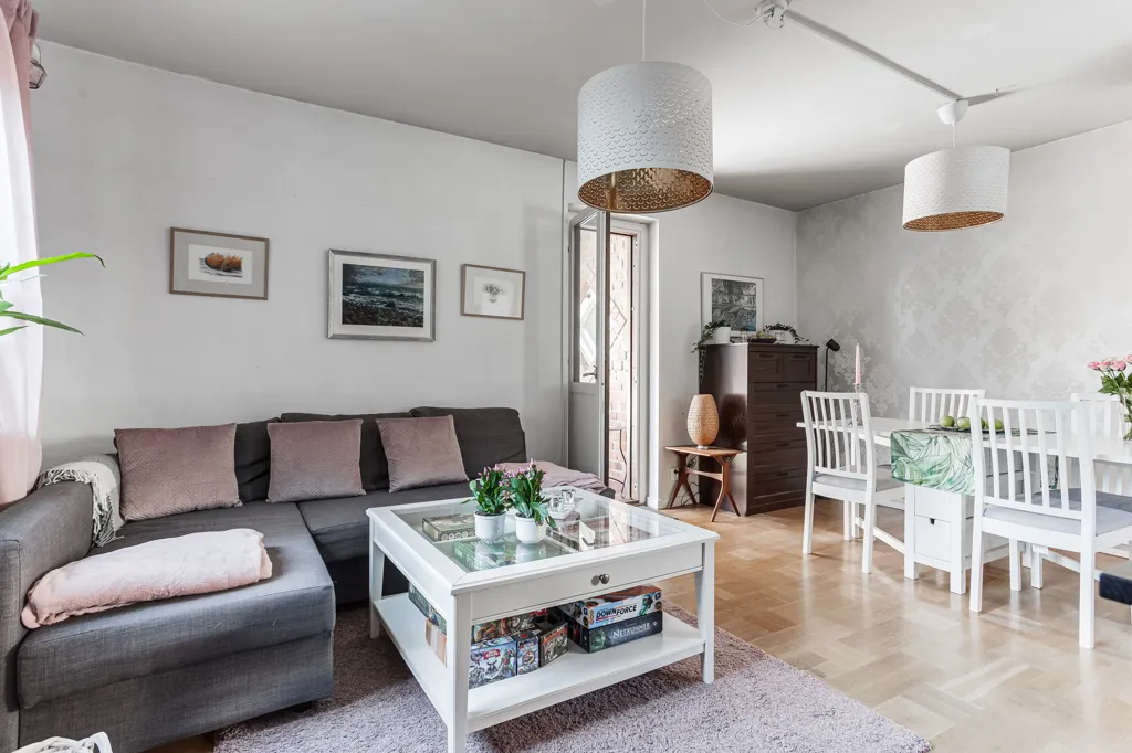 Séjour - Sunny Balcony Flat in Hägernäs