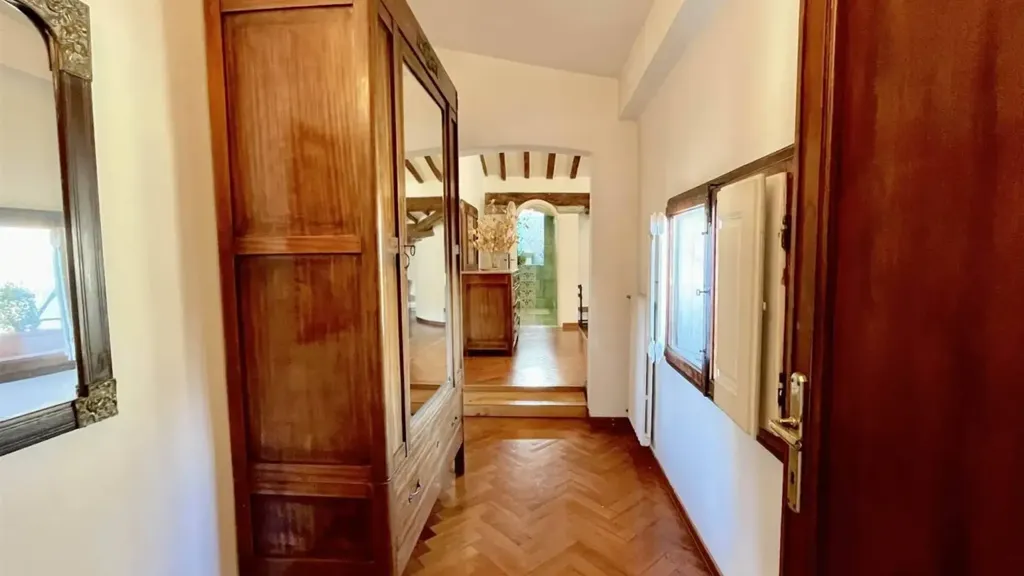 Esik - Prestigious Penthouse in Florence