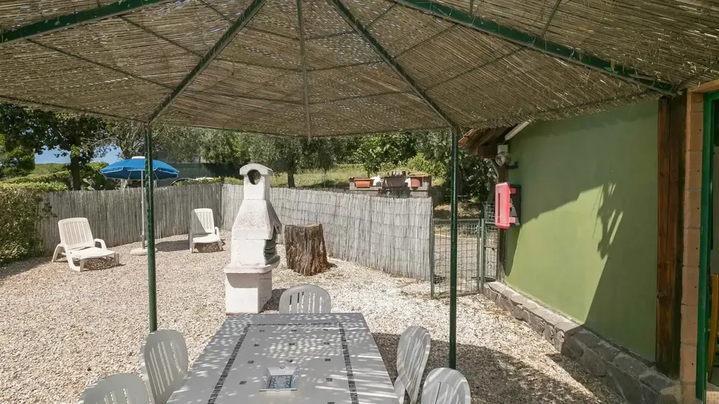 2-room house in IT