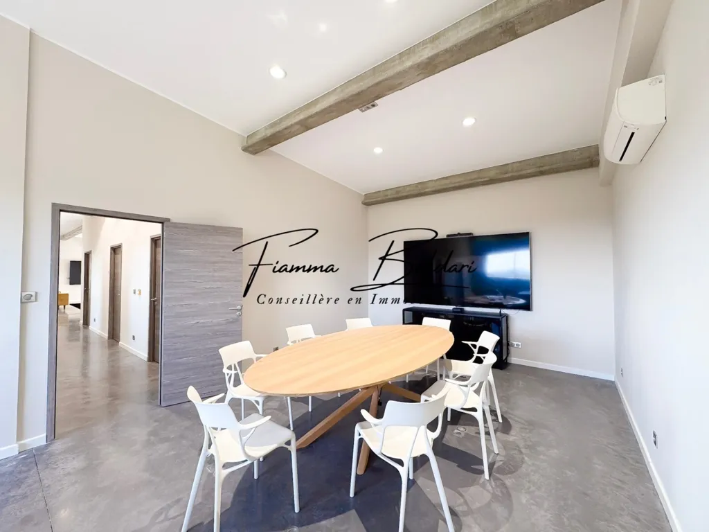 Söögituba - Private Office with Parking in Biguglia