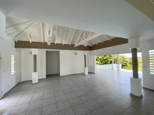Séjour - Villa avec Piscine à Petit Bourg