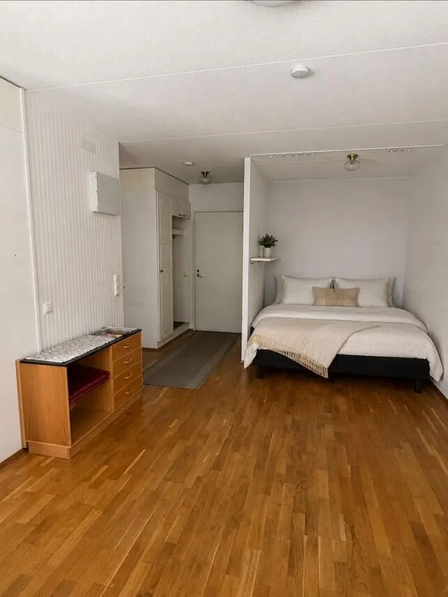 Chambres - Apartment with Balcony in Pori Centre
