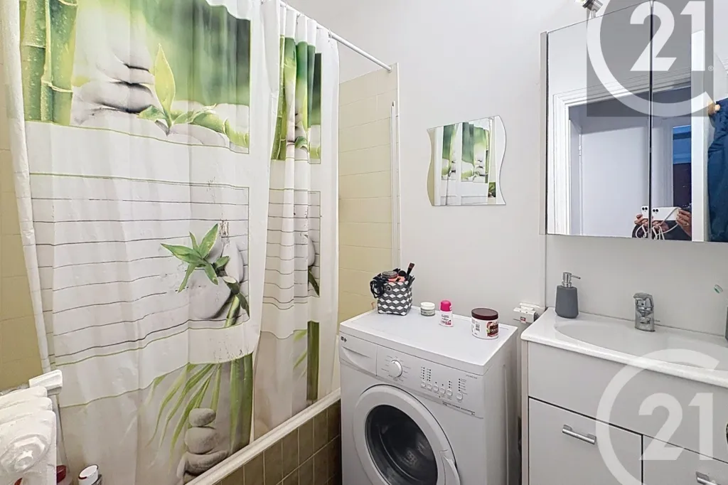 Bagni - 2-Bedroom Apartment with Terrace in Cannes