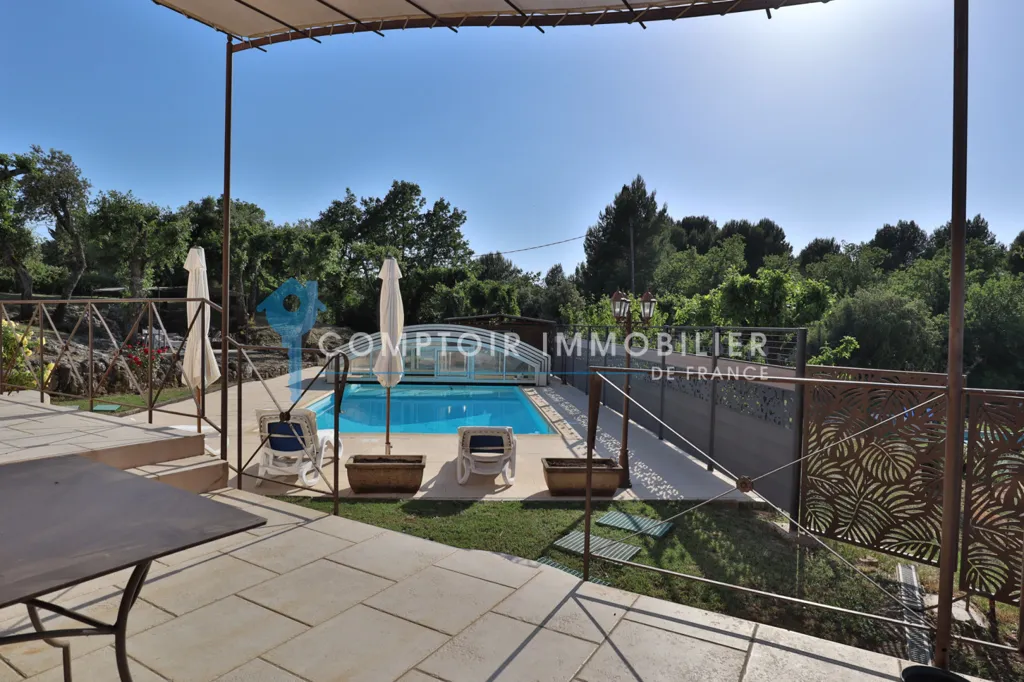 Piscina - Architectural House with Panoramic Views near Apt
