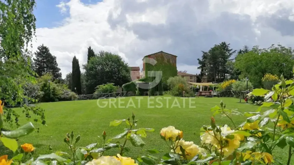 Giardino - Historic Hamlet with Pool in Anghiari