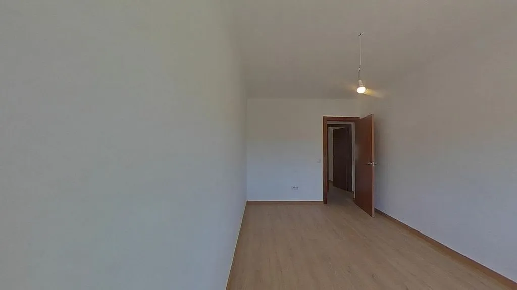 Toad - 3-Bedroom Apartment in Mollet del Vallès