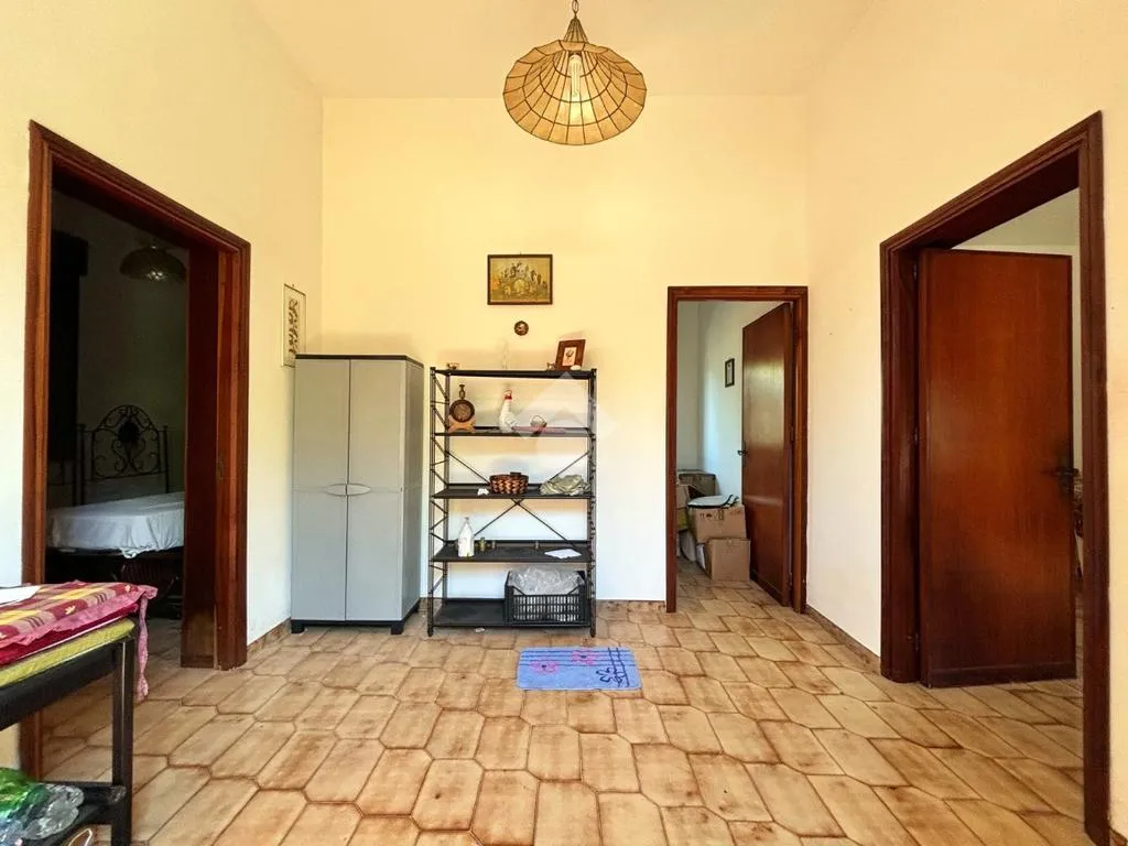 Esik - Single Villa with Private Garden in Marsala