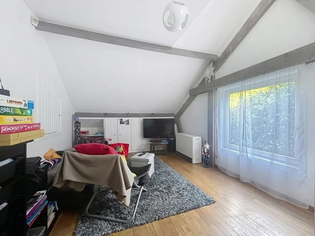 Pièces - Villa 4 Façades avec Jardin Arboré à Mouscron