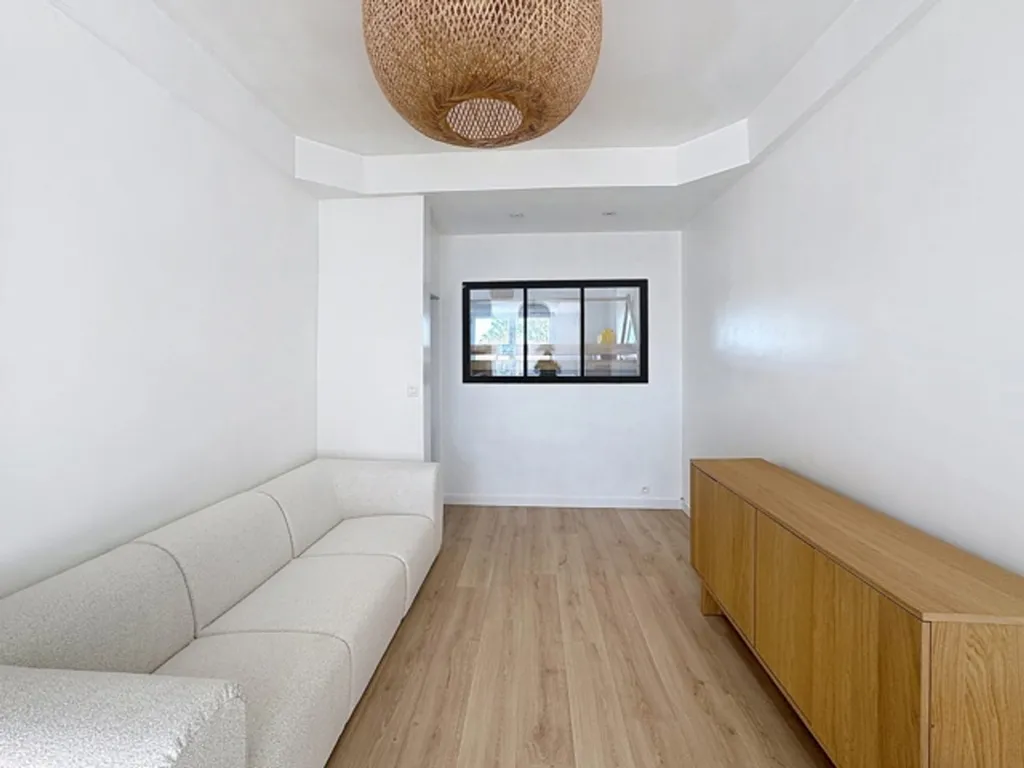Elutuba - Bright 2-Bedroom Apartment in Uccle