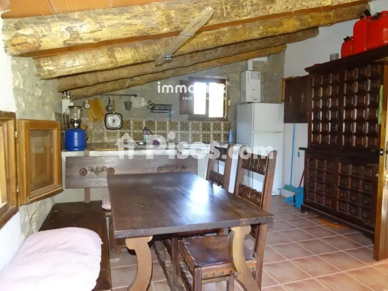Söögituba - Rustic Finca with Stone Cottage in Caseres