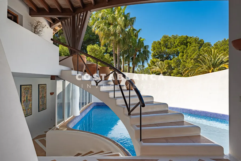 Piscine - First Line Villa with Sea Views in Altea Hills