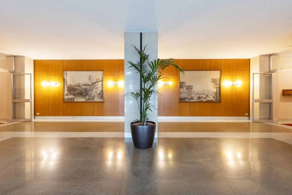 Entrée - Luxury Studio in Elegant Building, Milan
