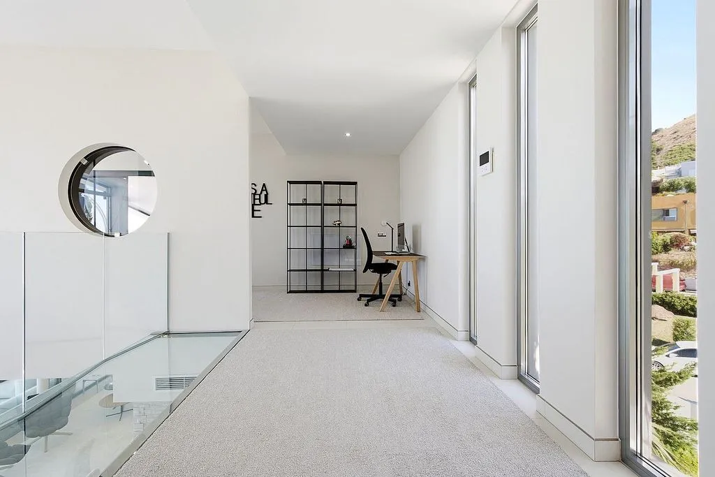Entrée - Contemporary Chalet with Pool in Fuengirola