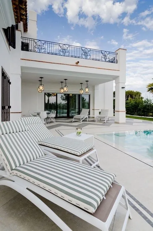 Bassein - Luxury Villa with Pool in Finestrat