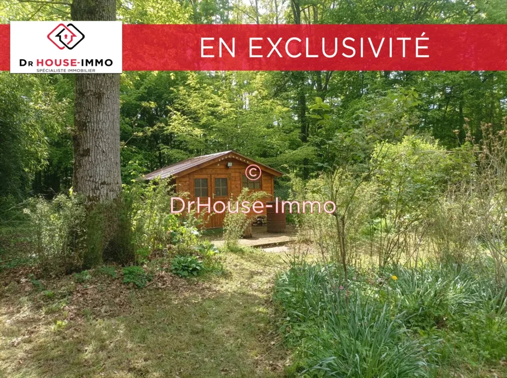 Jardin - Terrain Constructible avec Maisonnette à Saint-Germain-des-Prés