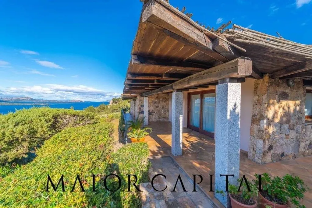 Terrass - Luxury Villa with Sea View in San Teodoro