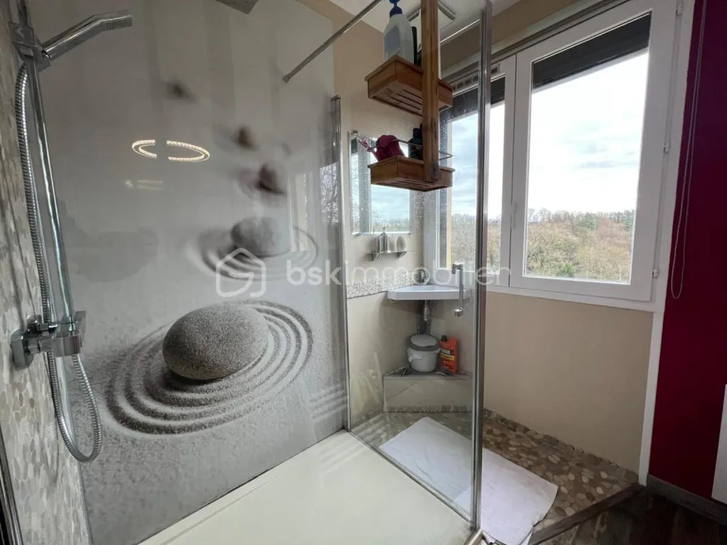 Vannitoad - Connected Ground Floor House with Pool near Etampes