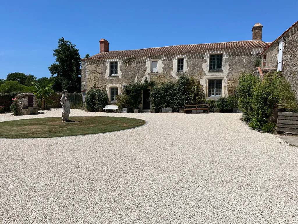 Jardin - Logis Charmant avec Gîte près de la Côte Vendéenne