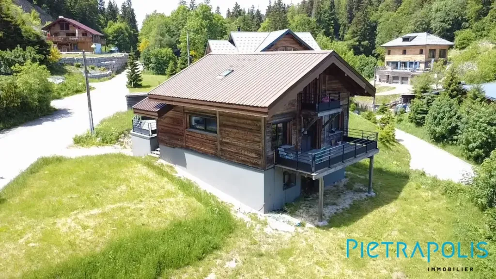 Õhuvaade - Chalet with Ski Access in La Mainaz