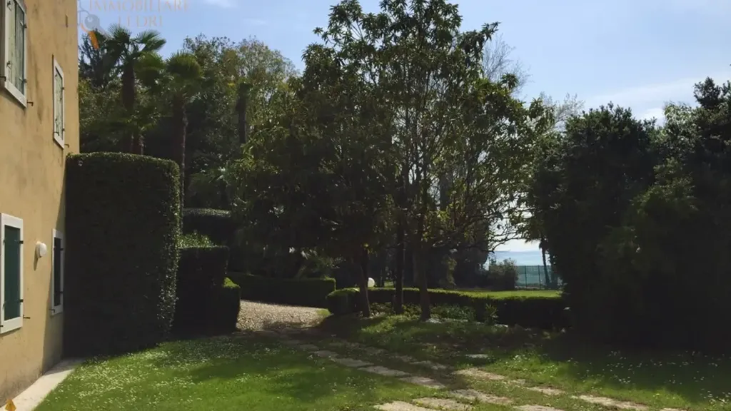 Aed - Bilocali with Private Park in Lazise