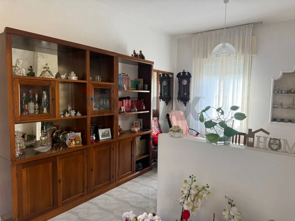 Living Room - Villa with 1,200m² Garden in Adria