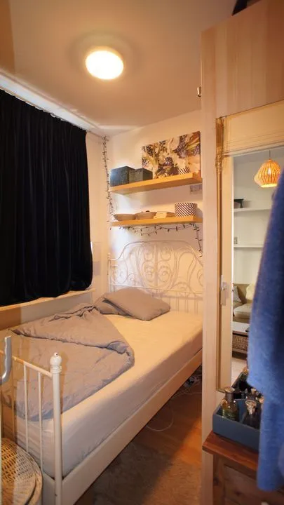 Magamistoad - 2-Bedroom Flat with Balcony in The Hague