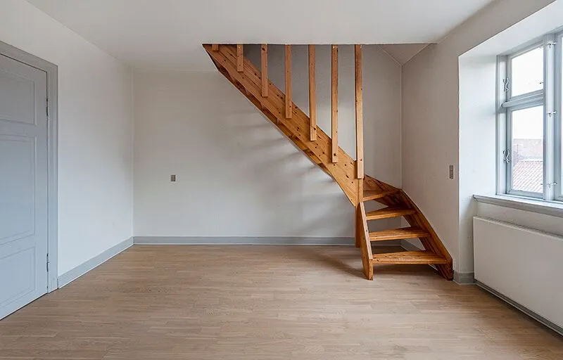 Rooms - Five-Room Apartment in Skive