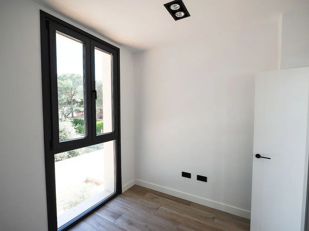 Toad - New Chalet with Pool in Bollullos de la Mitación