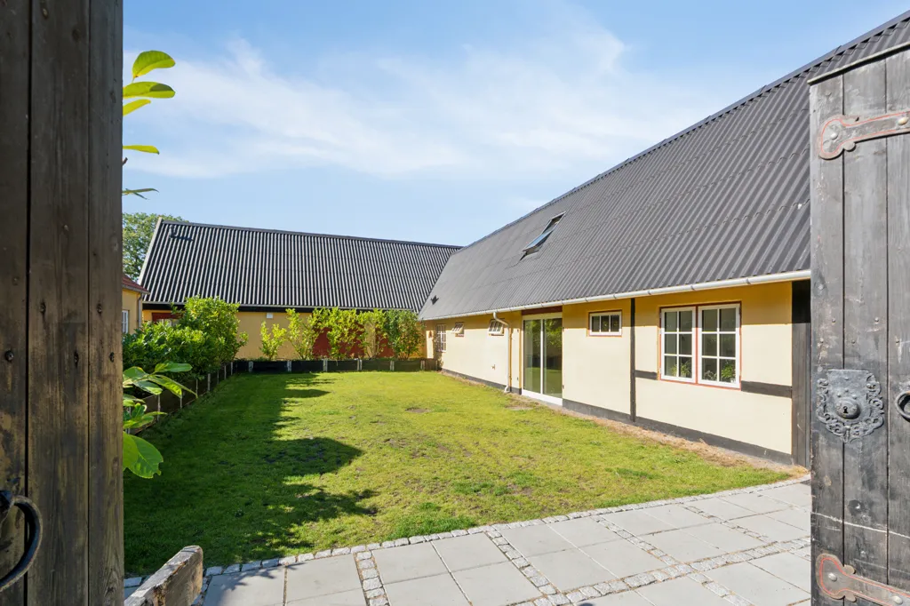 Aed - Renovated Villa with Garden in Tårnby