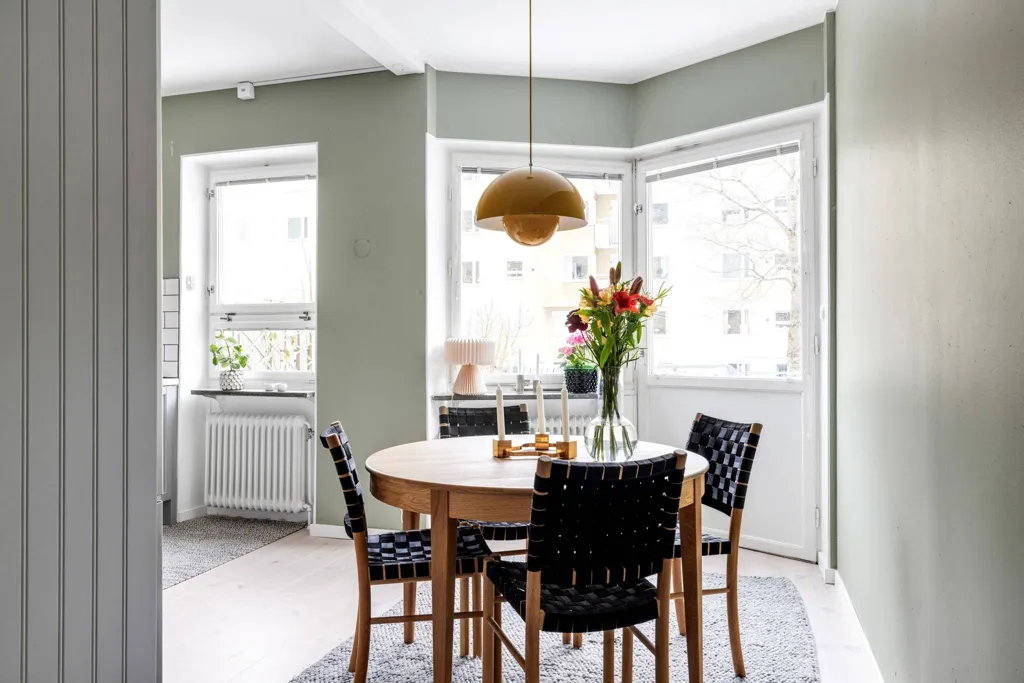 Dining Room - Renovated Flat with Garden in Främre Luthagen