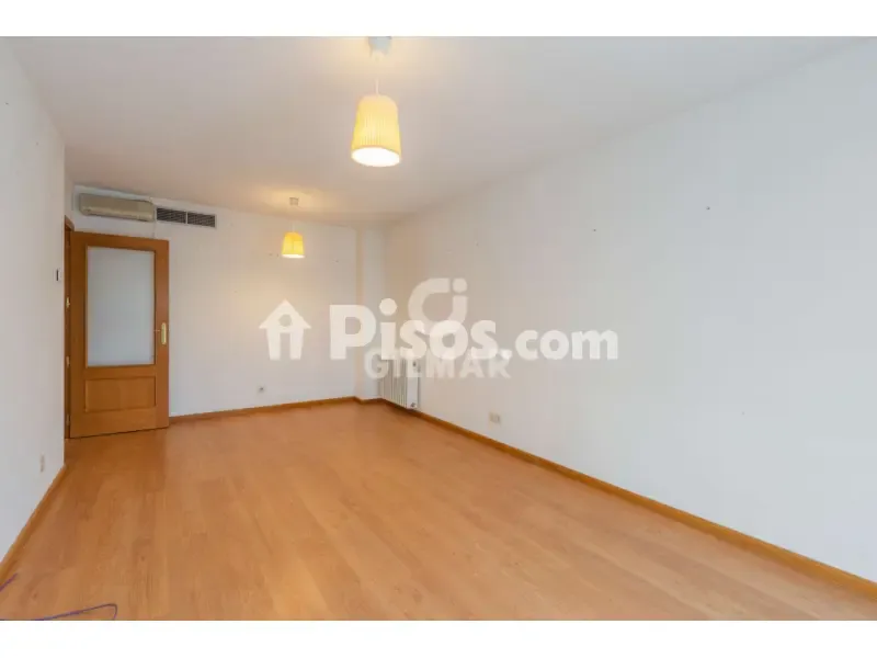 Pièces - Apartment with Pool in Sanchinarro, Madrid
