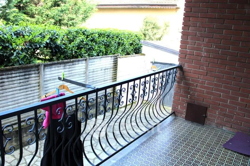 Balcon - Triplex Villa with Pool in Borgo Vercelli
