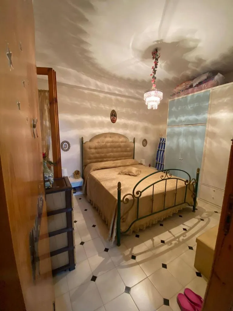 Magamistoad - Twin-Storey Apartment with Terrace in Scalea