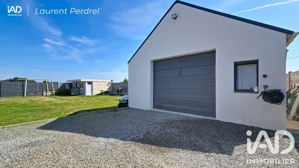 Esterno - Contemporary House with Pool in Allaire
