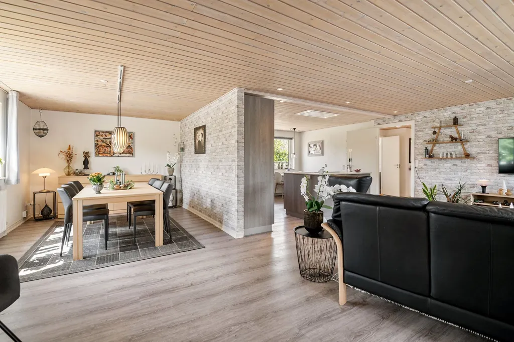Maison 8 pièces à Brande