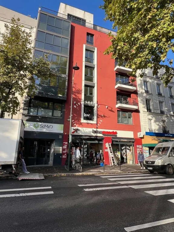 Esterno - Luxury Duplex Flat with Terrace in Clichy