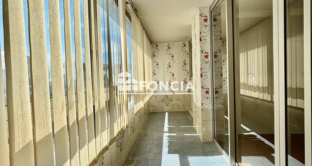 Balcon - Appartement T3 avec Loggia au Centre des Sables-d'Olonne