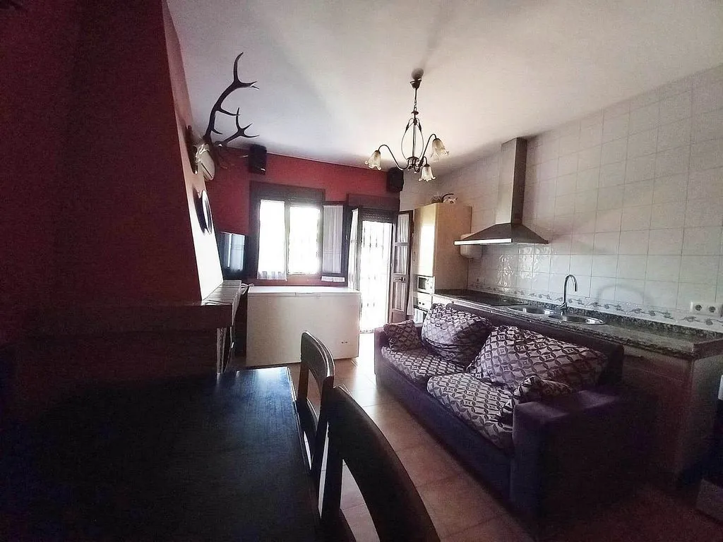 Cuisine - Semi-detached House with Balcony in El Pedroso