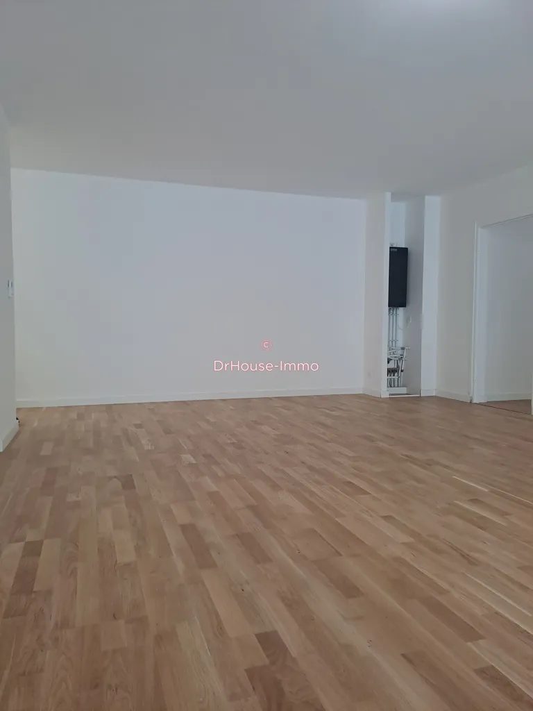 Elutuba - Flat with Terrace in La Riche